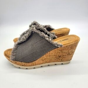 Minnetonka Womens York Gray Denim Fringe Slip On Sandals Wedges Size 9